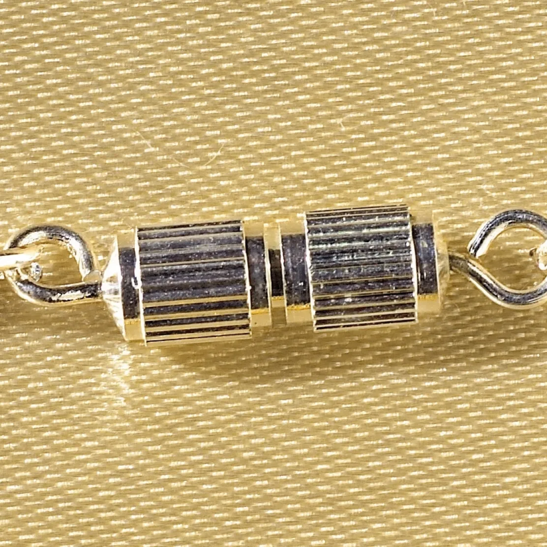 4 fermoirs à vis pour bijoux