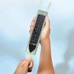 2 housses télécommandes phosphorescentes