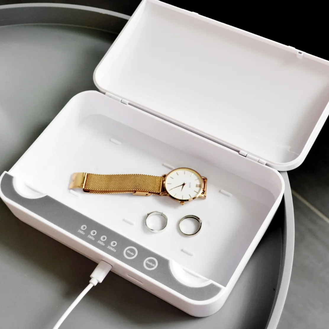 Boîte de stérilisation uvc