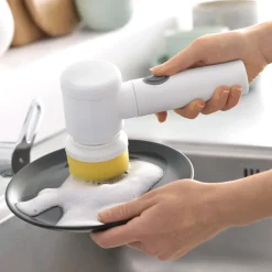 Brosse de nettoyage 5 en 1