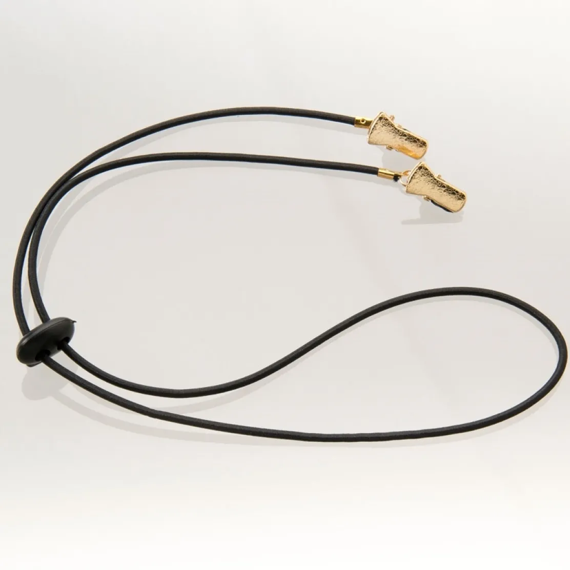 Clip pour chapeau noir