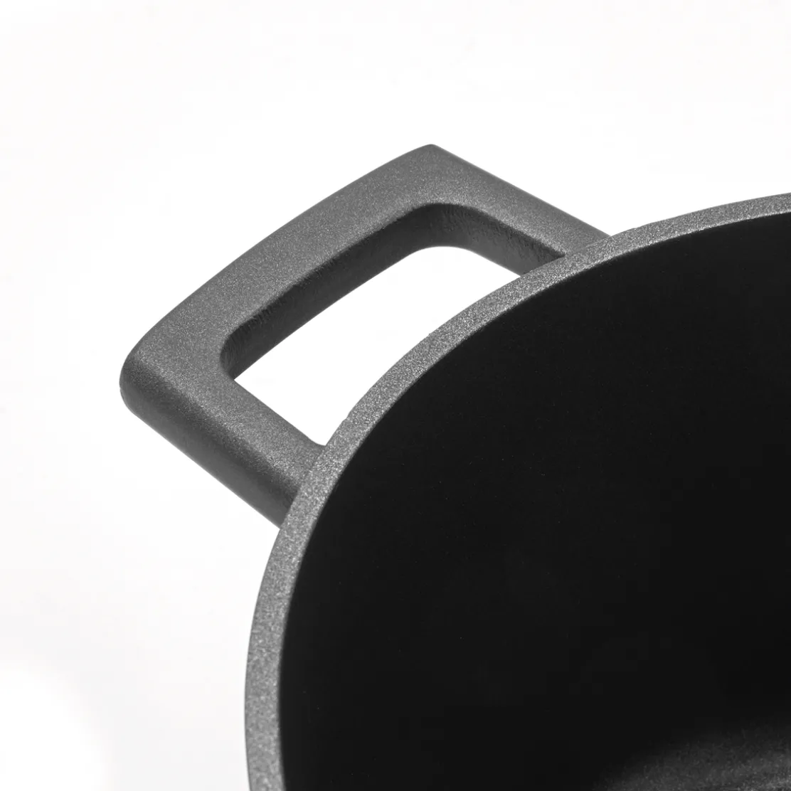 Cocotte ovale et poignées Pradel France ®