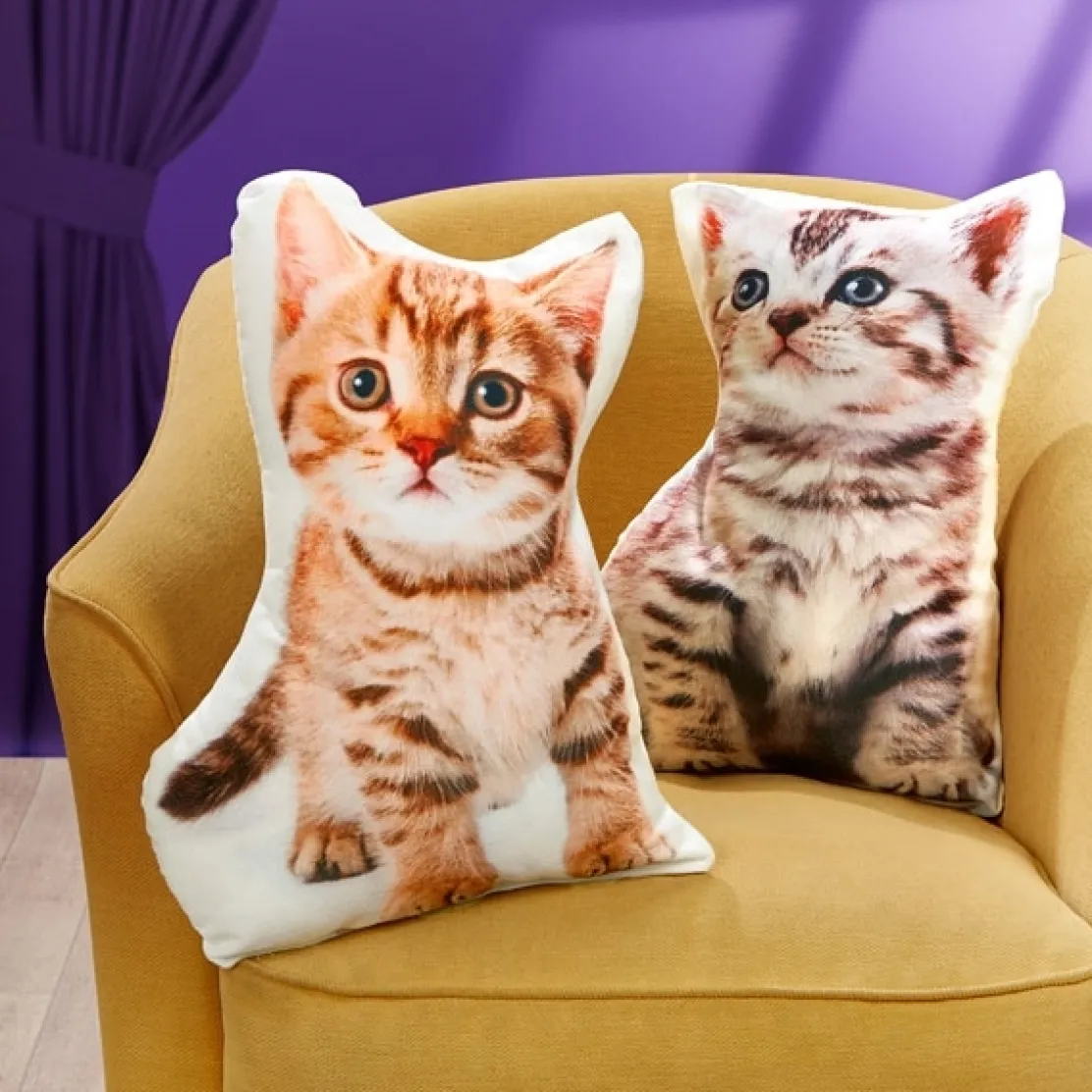 Coussin forme chaton Roux