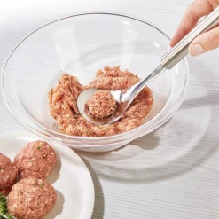 Cuillère à boulettes