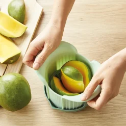 Découpe fruits 3 en 1