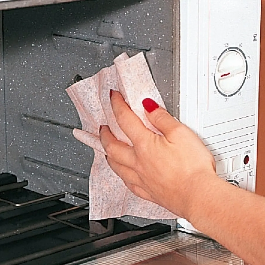 Lingettes de nettoyage four