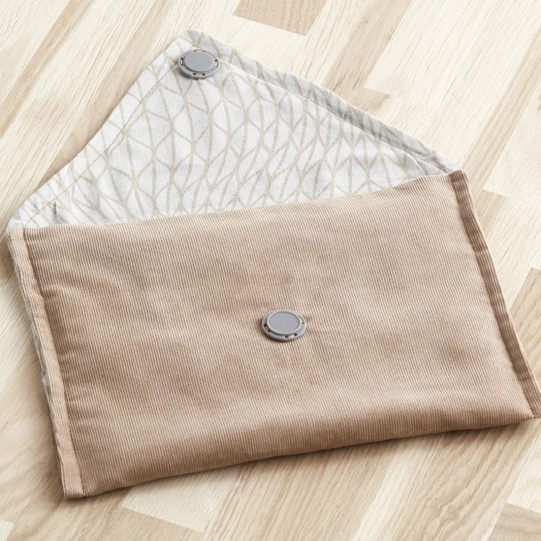 Lot de 2 paires de boutons magnétiques