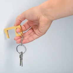 Lot de 2 porte-clés évite-contamination