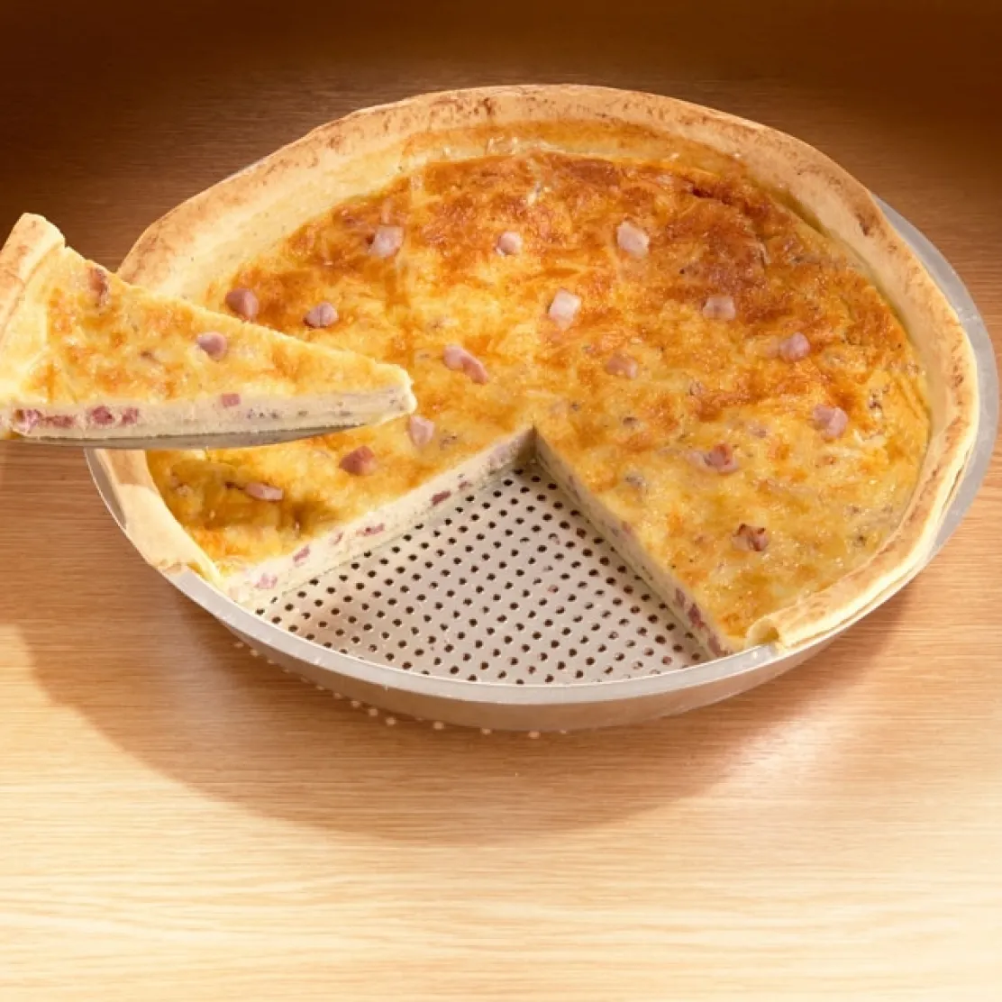 Moule à tarte perforé