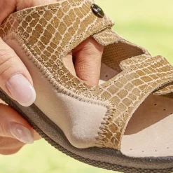 Mules extensibles Bordeaux ou Beige