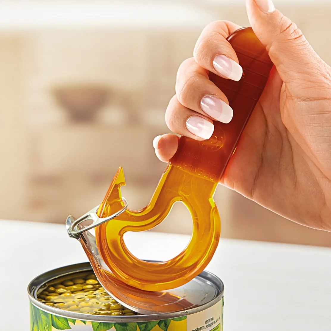 Ouvre-boîte à anneau orange