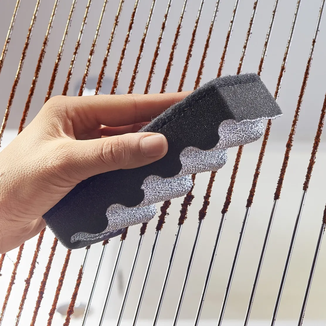 Éponge spéciale grilles de cuisson