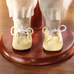 Poupée d'ornement du printemps Camelia ou Eglantine