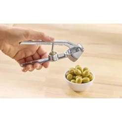 Presse-ail dénoyauteur