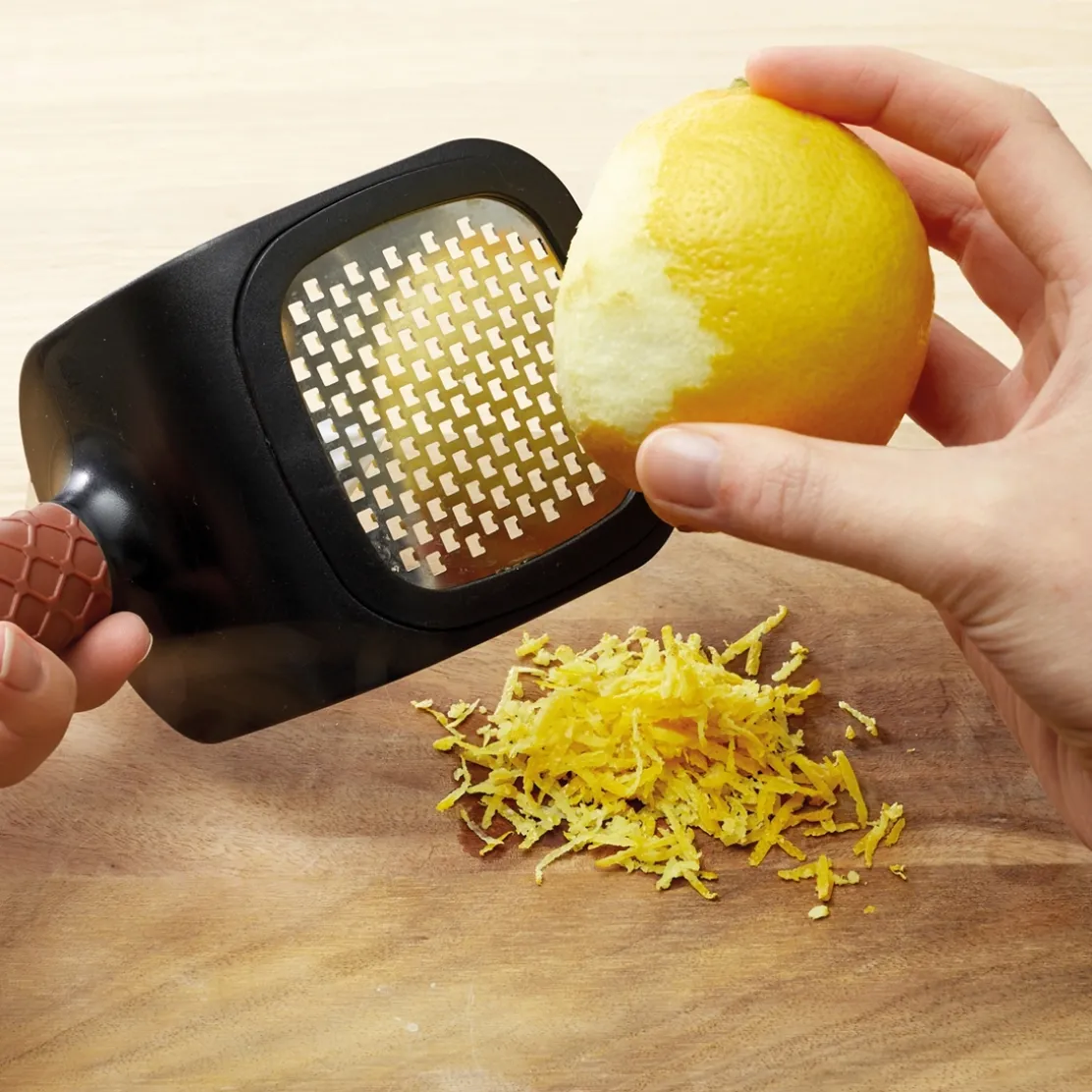 Presse-citron avec filtre