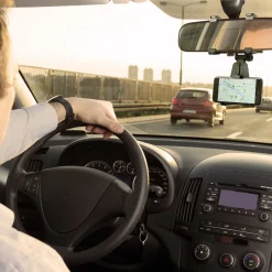 Support téléphone rétroviseur